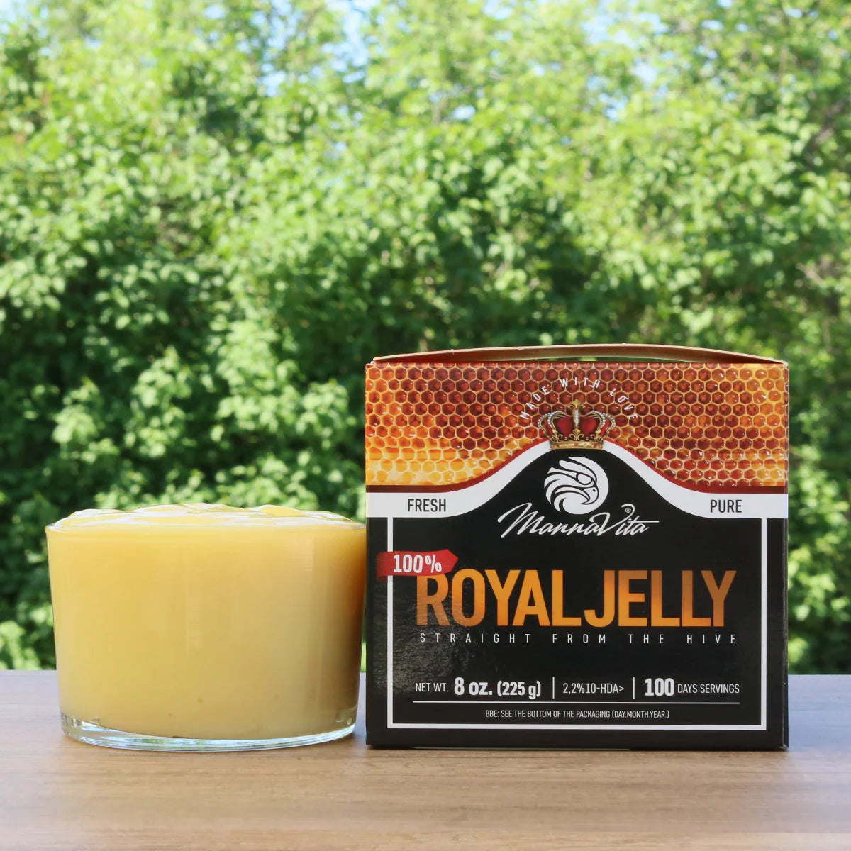 Mannavita fresh pure royal jelly • 2.2% 10-HDA • 225g - Mannavita