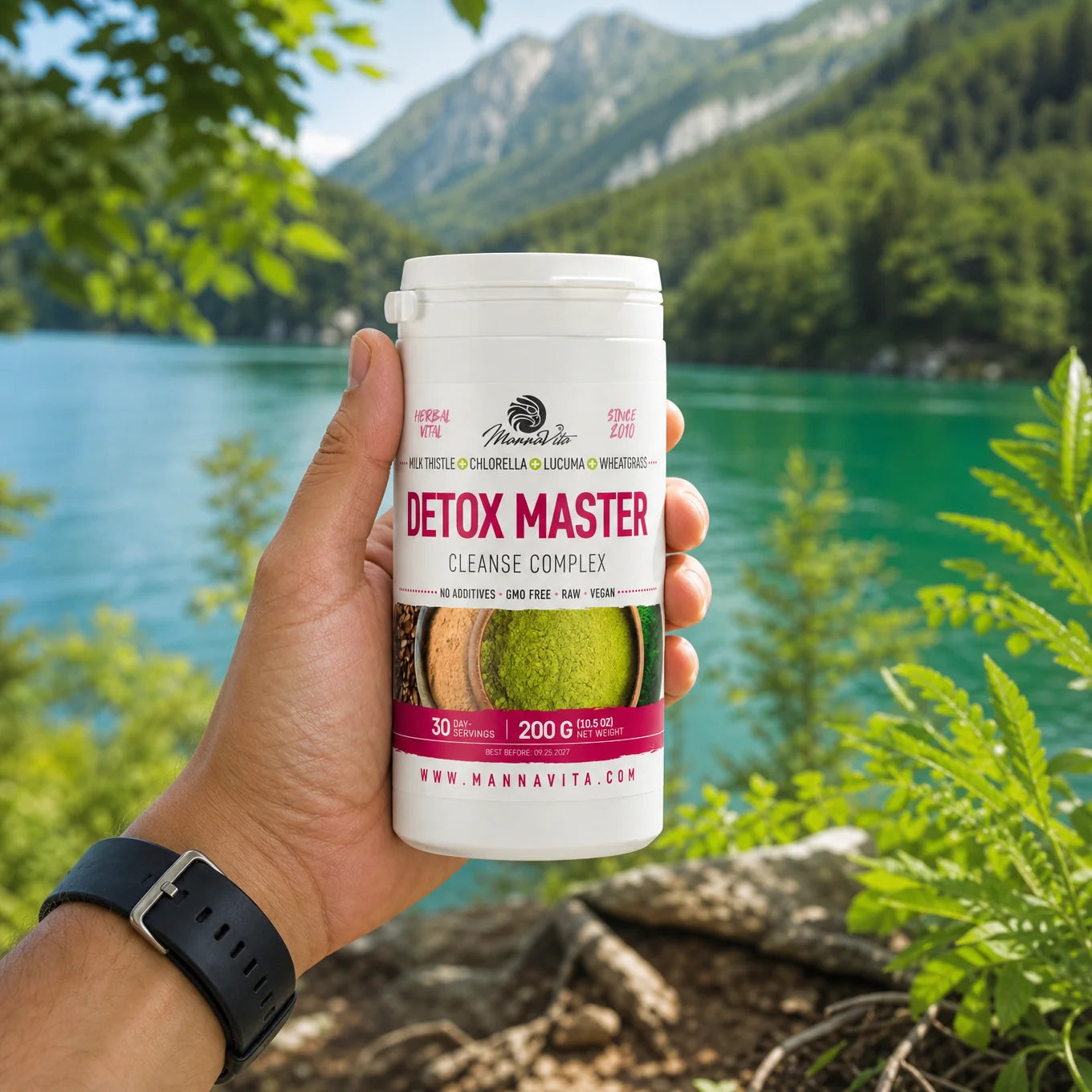 Mannavita Cardo Mariano + Hierba de Trigo + Chlorella + Lúcuma • 200 g