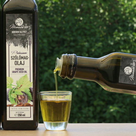 Aceite de semilla de uva prensado en frío húngaro Mannavita • 250 ml