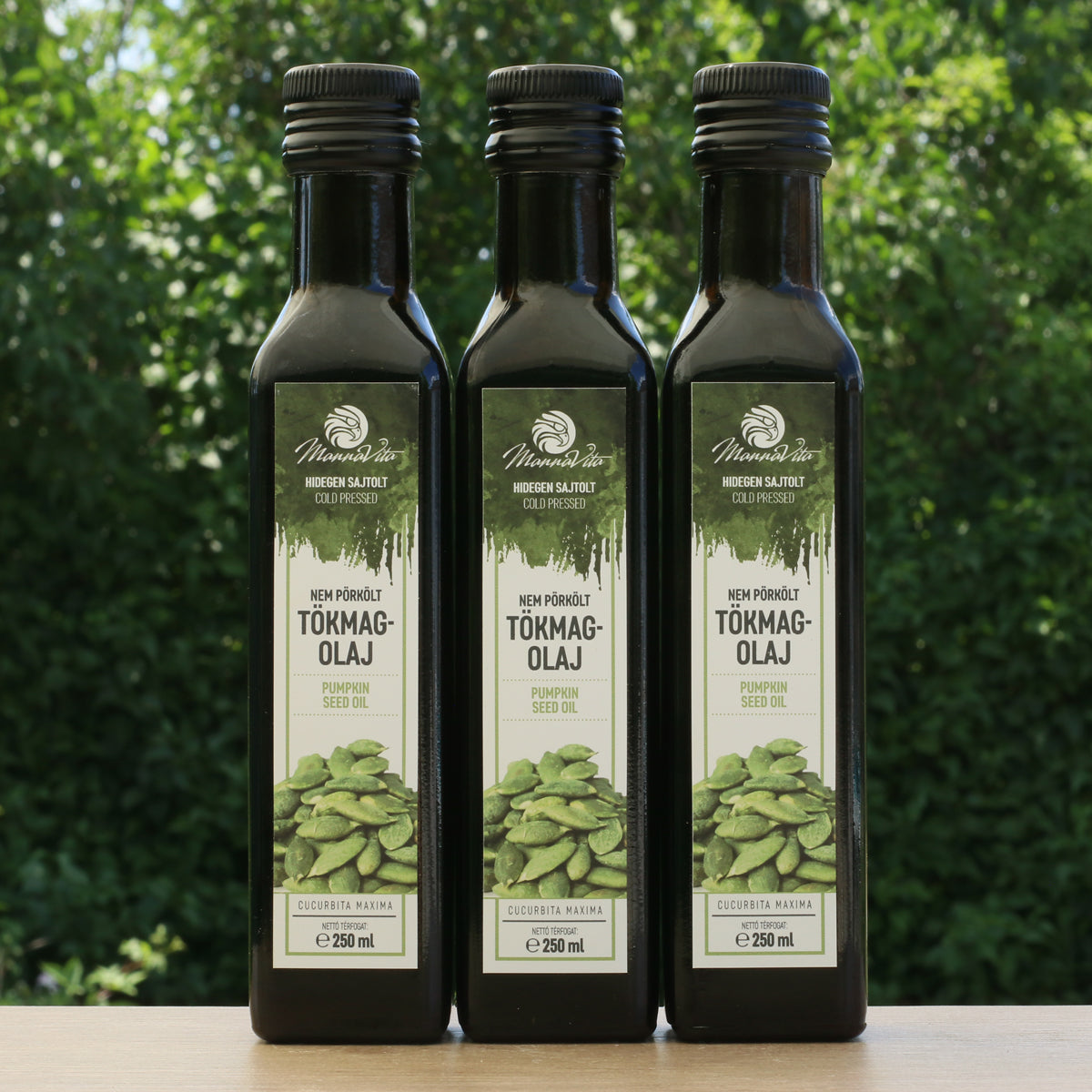 Aceite de semilla de calabaza húngaro prensado en frío Mannavita • 250 ml