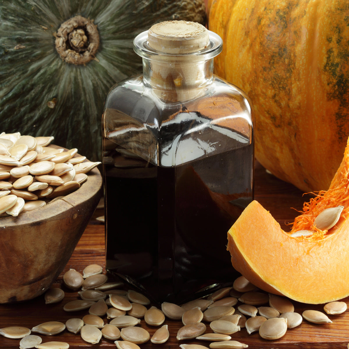 Aceite de semilla de calabaza húngaro prensado en frío Mannavita • 250 ml